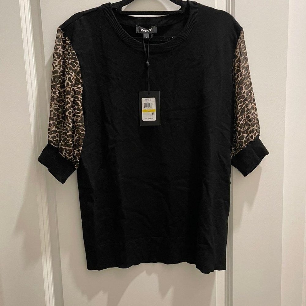 NEW DKNY black blouse, M
